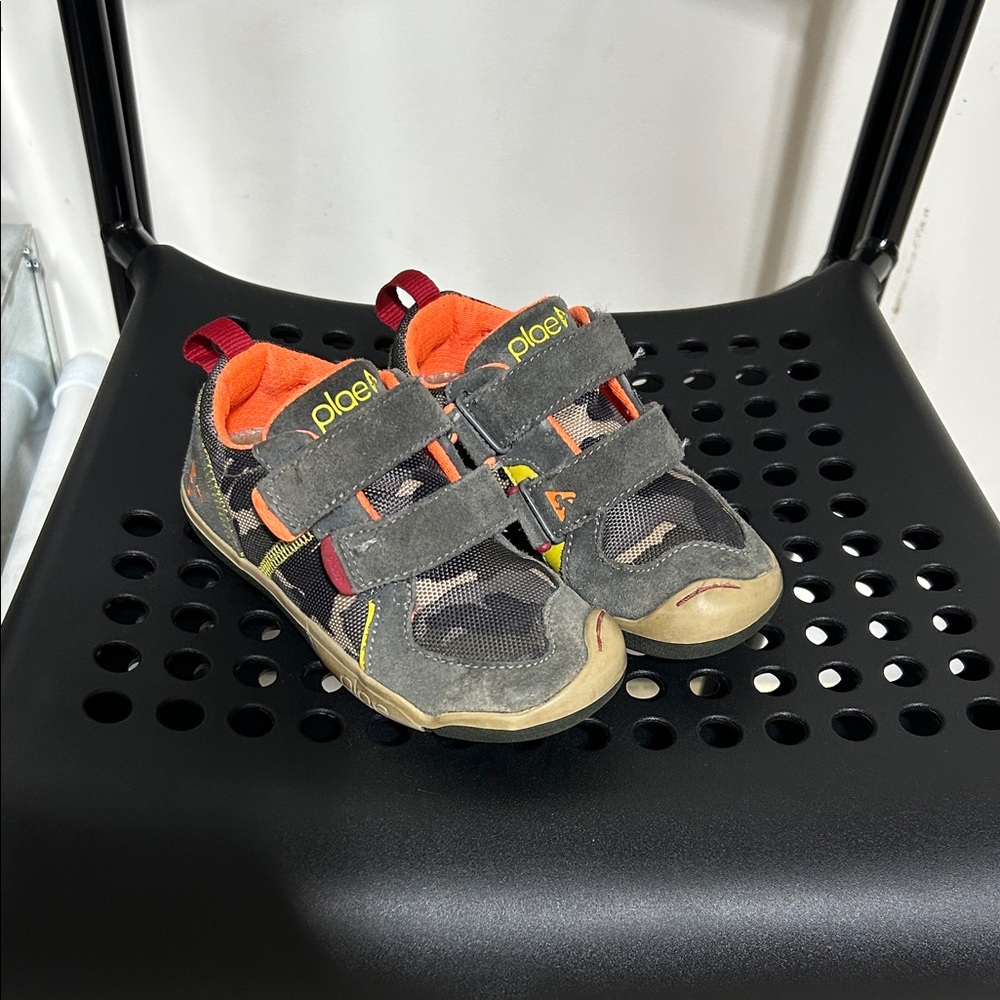 PLAE Kids Sneakers - Raven/Camo toddler 9.5